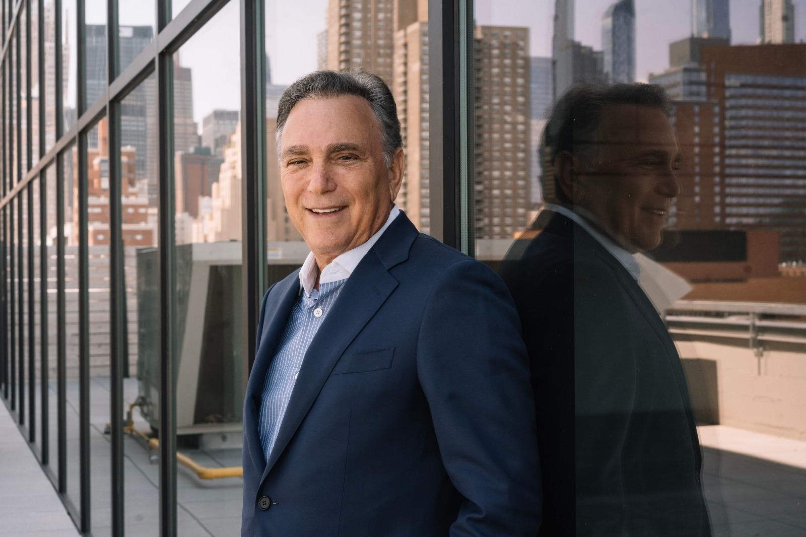 Real Estate Tycoon Transforms Career from Gasoline Pumps to a $100 Million Property Empire – Unveils the Secret to His Success